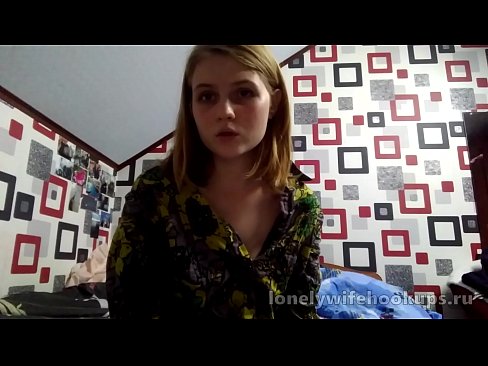 ❤️ Mwanafunzi mchanga wa blonde kutoka Urusi anapenda dicks kubwa. Pononi kuu kwa sw.vbdsm.ru ❌️❤